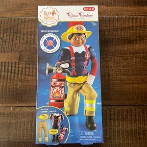 NIB Elf On The Shelf Chief of Cheer Firefighter Set-Target Exclusive